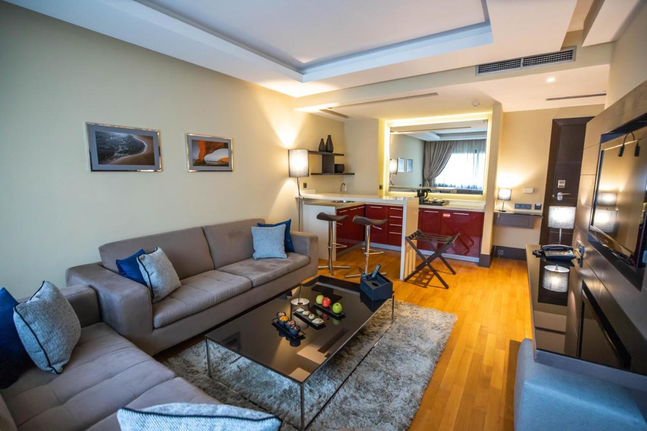 Gray Boutique Hotel Касабланка Екстер'єр фото A living room in a serviced apartment in Istanbul, Turkey