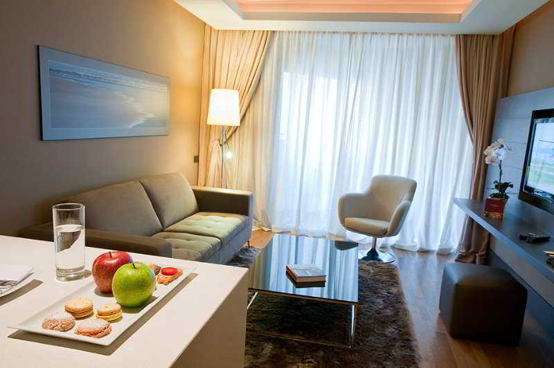 Gray Boutique Hotel Касабланка Екстер'єр фото A typical studio apartment